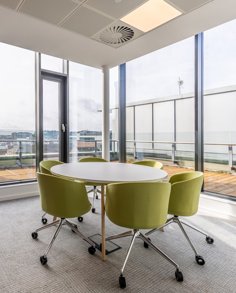 6656f97b3194583e50604909_Guialmi-GUIA_Meeting-chairs-TheAnchorageBuilding-min.jpg