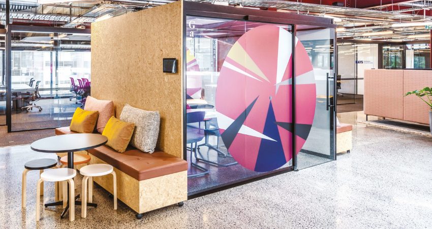 Bright-modern-office-furniture-Quills-Interiors.jpg