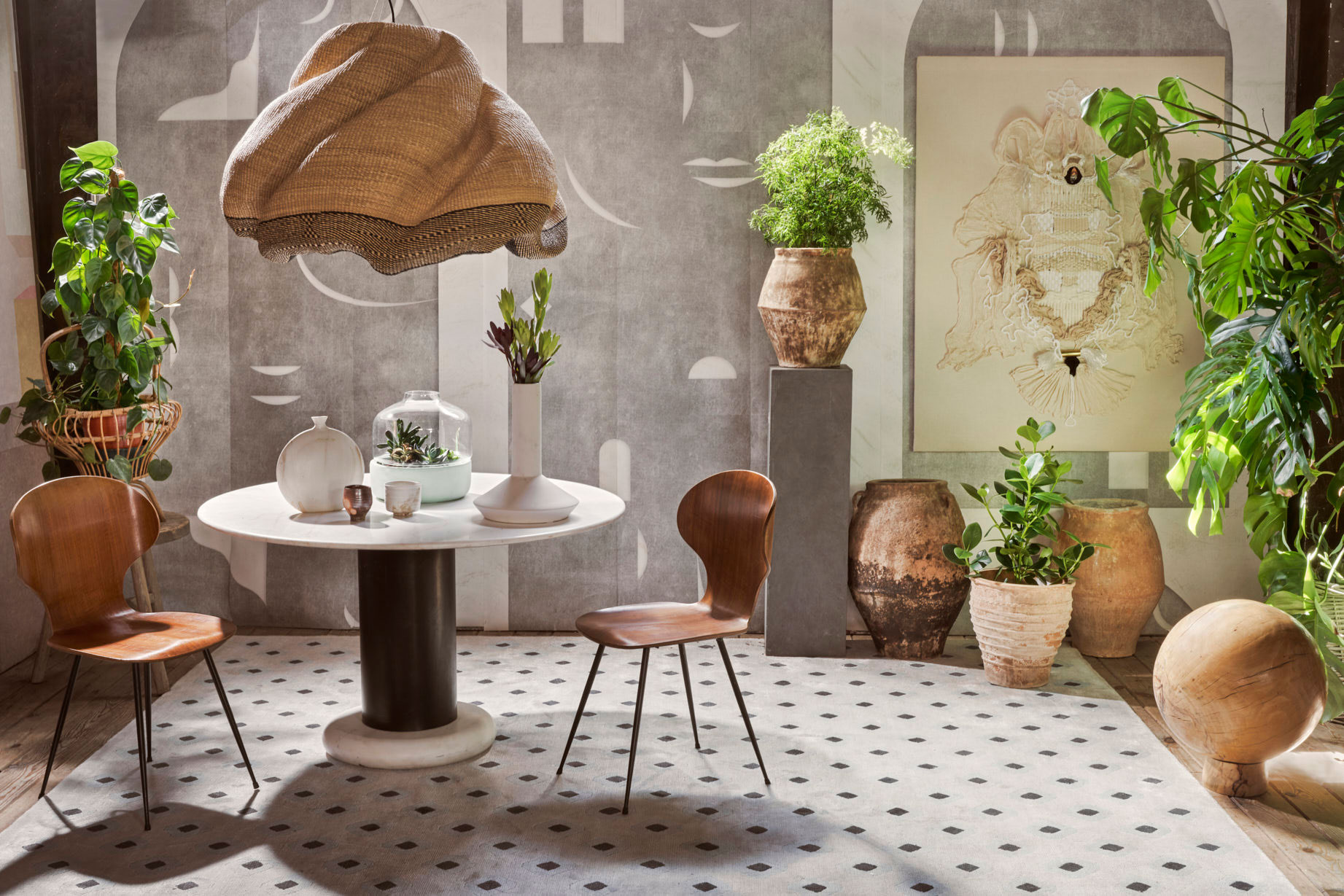 sustainable-interior-design-pet-lamp-photo-by-manolo-yllera-02.jpg