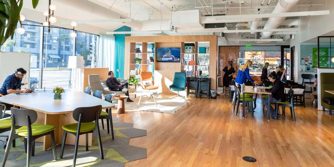60771df4538045451ab98c94_how-to-keep-your-company-culture-strong-in-shared-workspace-p-1080.jpeg
